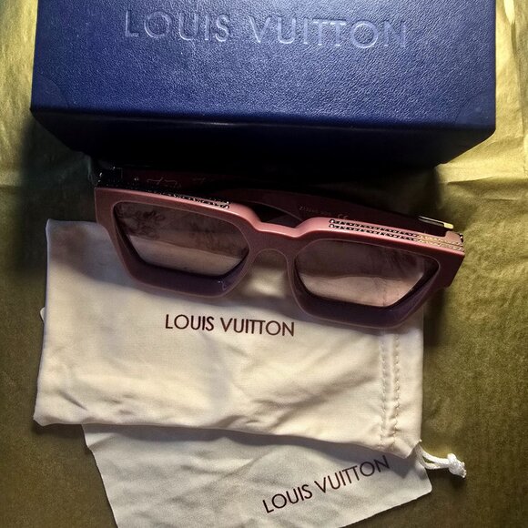 Mauve Louis Vuitton Metal-trimmed Square Sunglasses w/ Original Packaging - Picture 13 of 13